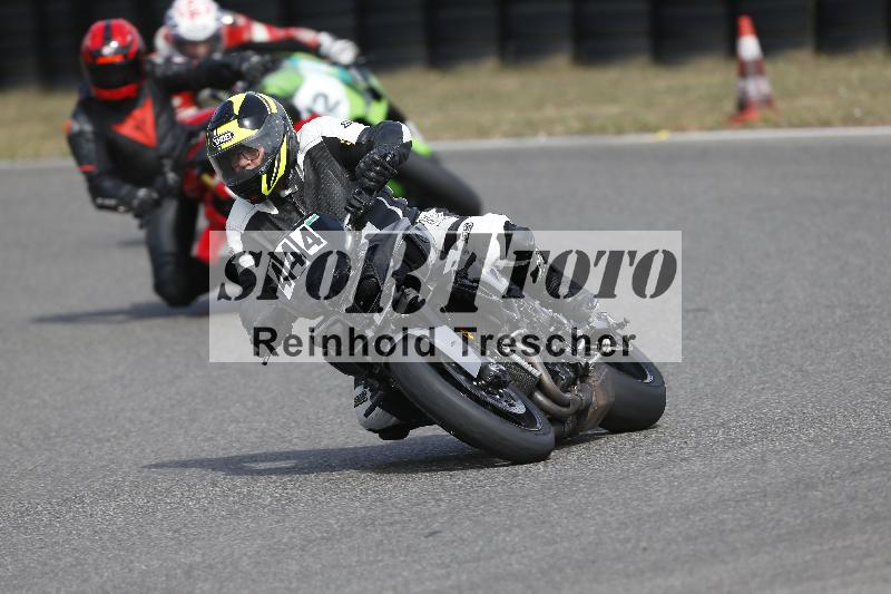 /37 09.08.2026  Pluess Motosport ADR/Freies Fahren/444